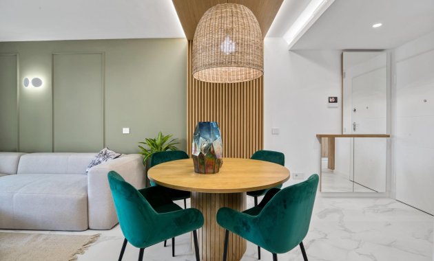 Neue Gebäude - Penthouse -
Torrevieja - Punta Prima