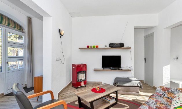 Wiederverkauf - Freistehend / Villa -
Torrevieja - Los Balcones