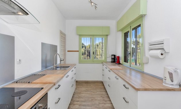 Wiederverkauf - Freistehend / Villa -
Torrevieja - Los Balcones