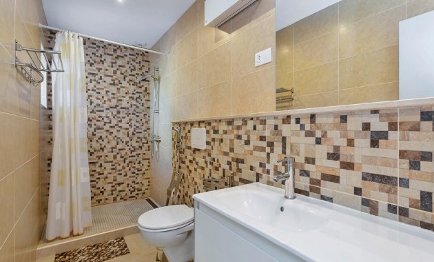 Wiederverkauf - Freistehend / Villa -
Torrevieja - Los Balcones