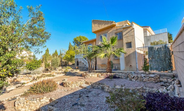 Wiederverkauf - Freistehend / Villa -
Torrevieja - Los Balcones