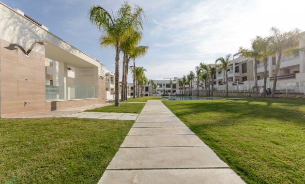 Neue Gebäude - Bungalow -
Torrevieja - Los Balcones