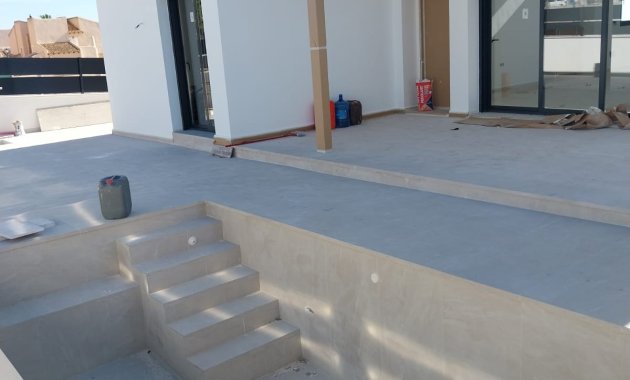 Obra nueva - Independiente / Villa -
Fortuna