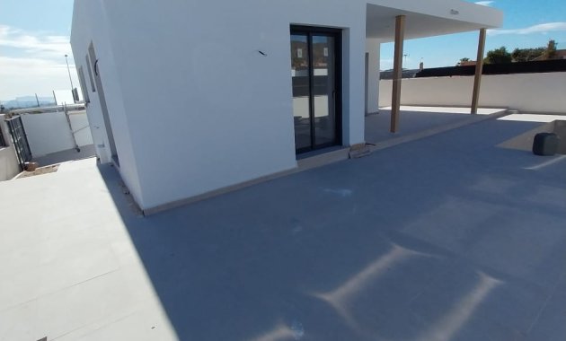 Obra nueva - Independiente / Villa -
Fortuna