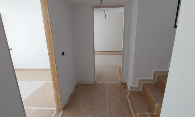 Obra nueva - Independiente / Villa -
Fortuna