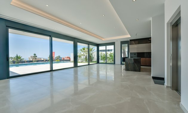 Obra nueva - Villa -
Finestrat