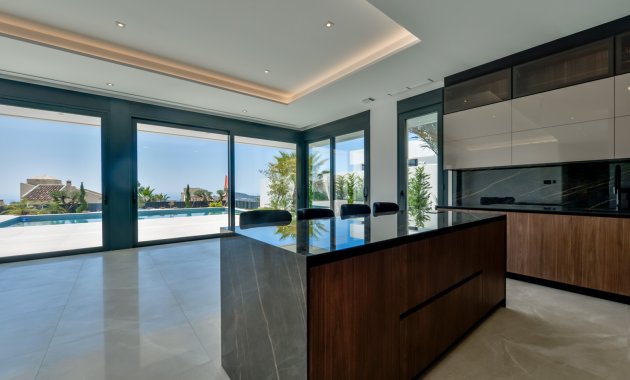 Obra nueva - Villa -
Finestrat