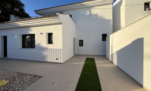 Neue Gebäude - Freistehend / Villa -
San Pedro del Pinatar - San Pedro Del Pinatar