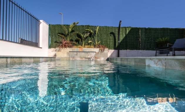 New Build - Detached House / Villa -
Finestrat