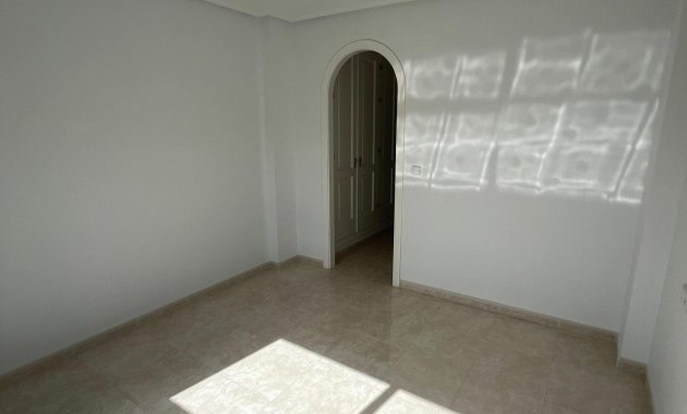 Obra nueva - Apartamento -
Orihuela Costa