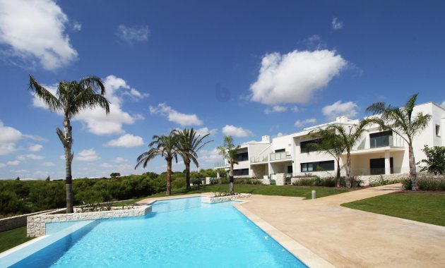 Nieuwbouw Woningen - gelijkvloers -
Pinar de Campoverde