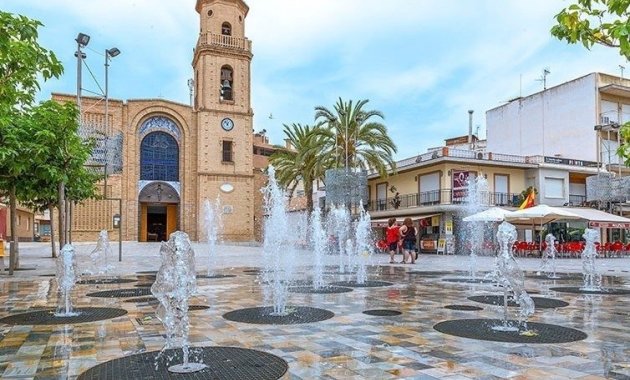 Obra nueva - Villa -
Pilar de la Horadada - pueblo