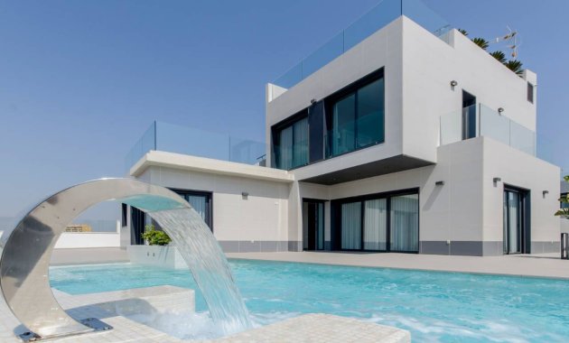 Neue Gebäude - Villa -
Orihuela Costa