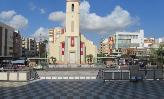 Neue Gebäude - Apartment -
Guardamar del Segura - Pueblo