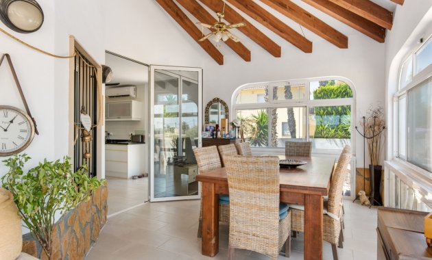 Herverkoop - Landhuis -
Catral