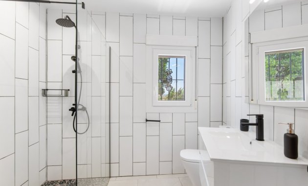 Herverkoop - Landhuis -
Catral