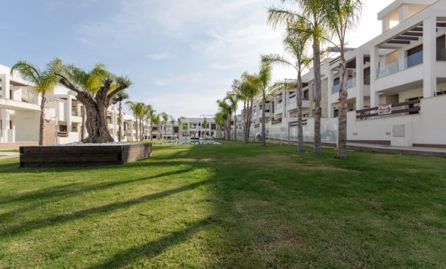 Neue Gebäude - Bungalow -
Torrevieja - Los Balcones