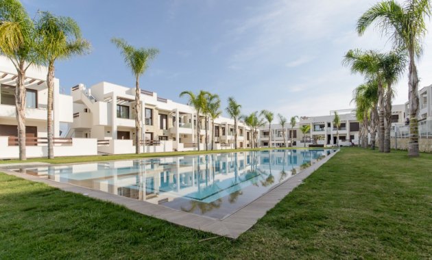 Neue Gebäude - Bungalow -
Torrevieja - Los Balcones