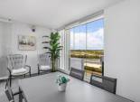 Reventa - Apartamento -
La Mata - Playa