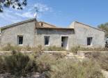 Resale - Finca   -
Torremendo