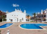 Reventa - Casa adosada -
La Mata