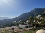 Obra nueva - Villa -
Altea