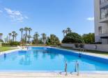 Reventa - Apartamento -
La Mata - Playa
