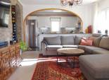 Herverkoop - Geschakelde Villa -
Torrevieja - San Luis