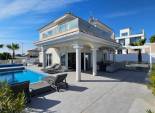 Herverkoop - Vrijstaande woning / Villa -
La Marina
