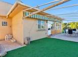Wiederverkauf - Freistehend / Villa -
Torrevieja - Los Balcones