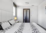 Reventa - Apartamento -
La Mata - Playa