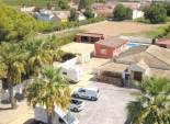 Herverkoop - Vrijstaande woning / Villa -
Almoradí - Heredades