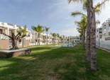Neue Gebäude - Bungalow -
Torrevieja - Los Balcones