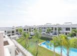 Neue Gebäude - Bungalow -
Torrevieja - Los Balcones