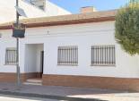 Revente - Mitoyenne -
Catral