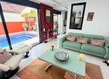 Herverkoop - Vrijstaande woning / Villa -
Los Montesinos - La Herrada