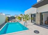 Herverkoop - Vrijstaande woning / Villa -
Daya Nueva - Costa Blanca South