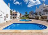 Reventa - Casa adosada -
La Mata