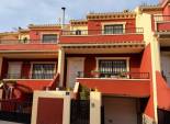 Herverkoop - Rijwoning -
Catral - pueblo