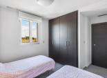 Reventa - Apartamento -
La Mata - Playa