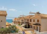 Reventa - Casa adosada -
La Mata - Playa