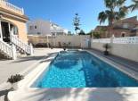 Herverkoop - Vrijstaande woning / Villa -
Benijofar - Monte Azul