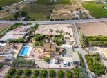 Herverkoop - Vrijstaande woning / Villa -
Elche - La Hoya