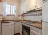 Herverkoop - Geschakelde Villa -
Orihuela Costa - La Zenia