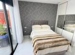 Herverkoop - Vrijstaande woning / Villa -
Los Montesinos - La Herrada