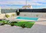 Obra nueva - Villa -
Pinoso - Lel