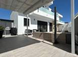 Wiederverkauf - Freistehend / Villa -
Los Montesinos - La Herada