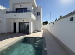 New Build - Detached House / Villa -
Heredades