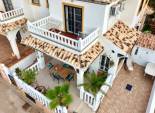 Herverkoop - Geschakelde Villa -
Lomas de Cabo Roig - Orihuela Costa