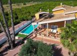 Resale - Finca   -
Orihuela